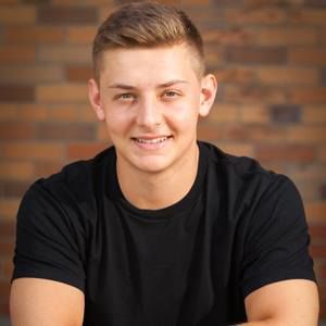 Meet your Posher, Tom